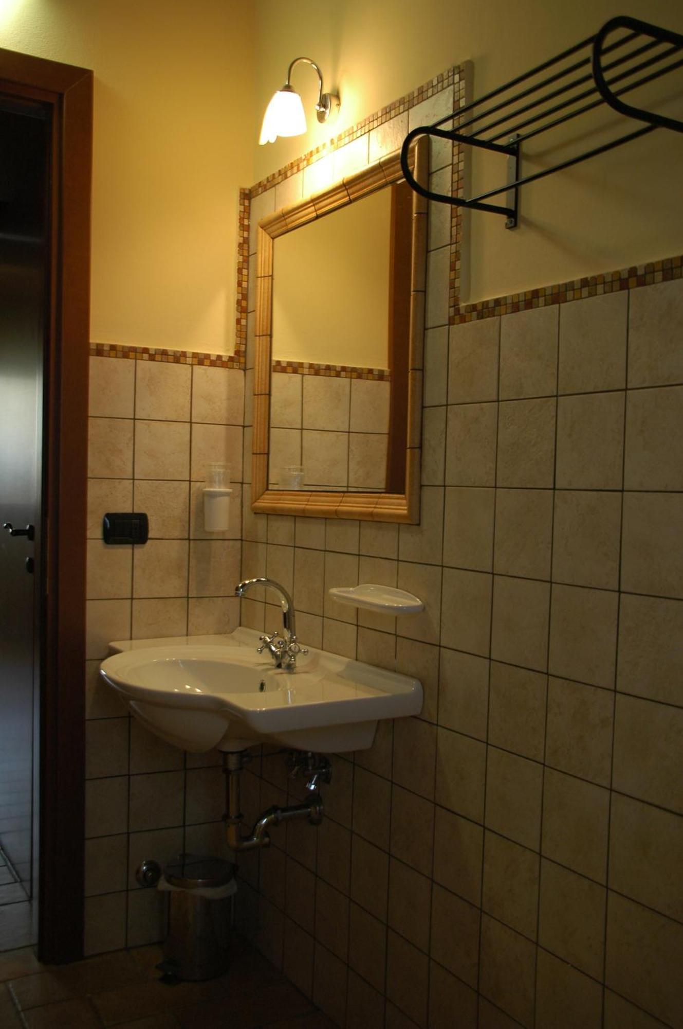 Il Podere Del Falco Assisi Room photo